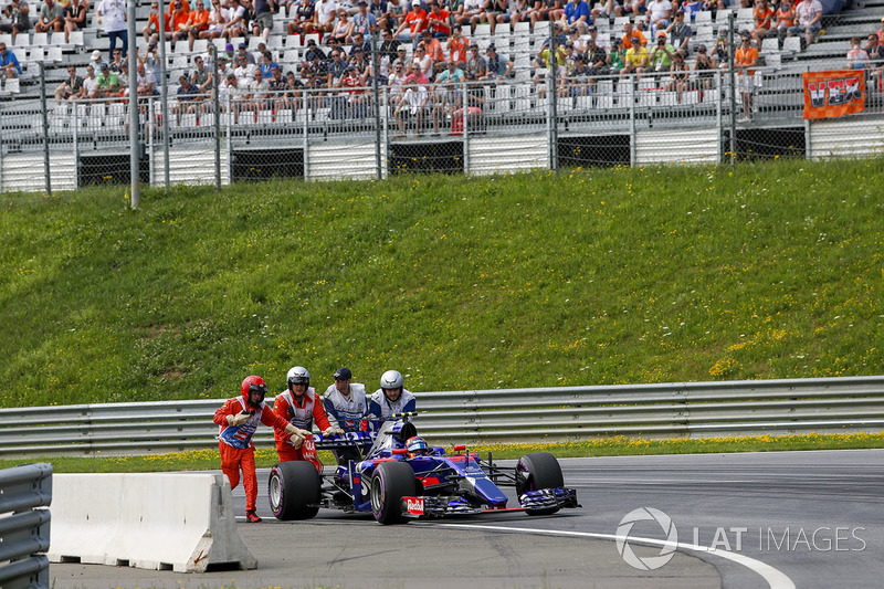 Defekt: Carlos Sainz Jr., Scuderia Toro Rosso STR12