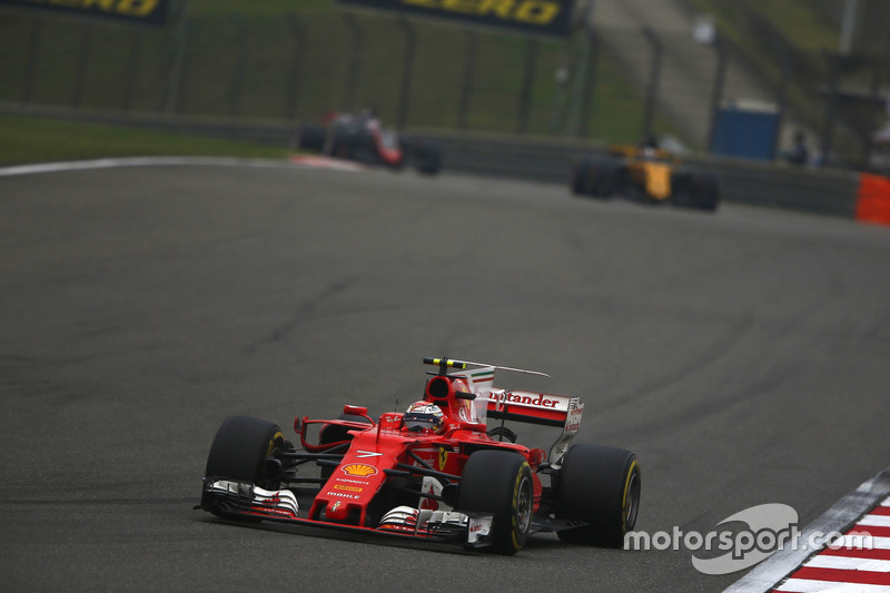 Raikkonen unhappy over timing of his stop