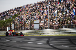 Max Verstappen, Red Bull Racing gösteri sürüşü
