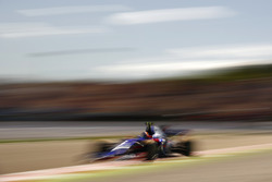 Карлос Сайнс-мол., Scuderia Toro Rosso STR12