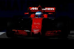 Fernando Alonso, McLaren MCL32