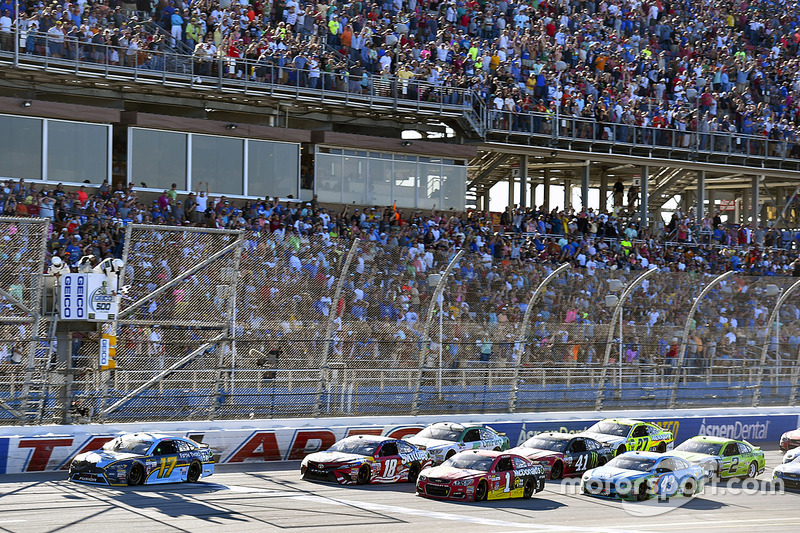 Ricky Stenhouse Jr. - Cup Talladega - 0.095 margin of victory
