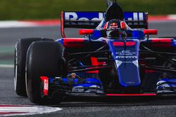 Даниил Квят, Scuderia Toro Rosso STR12