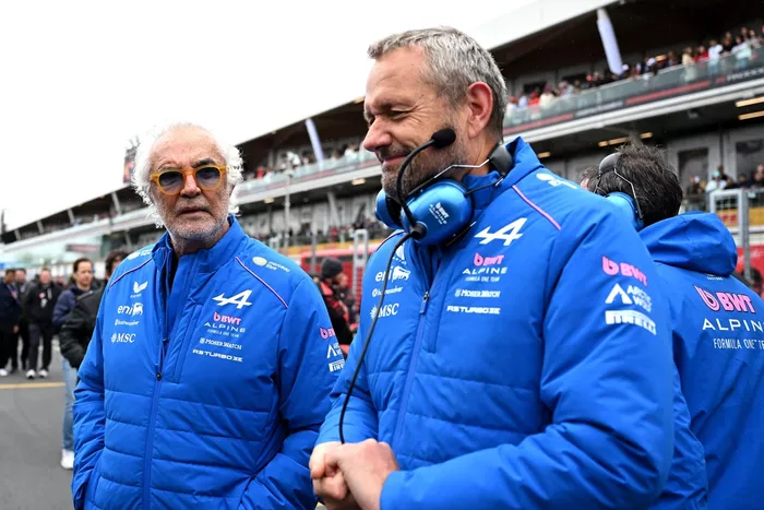 فلافيو بيرياتوري، المدير الإداري لفريق ألبين 