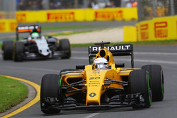 Kevin Magnussen, Renault Sport F1 Team RS16