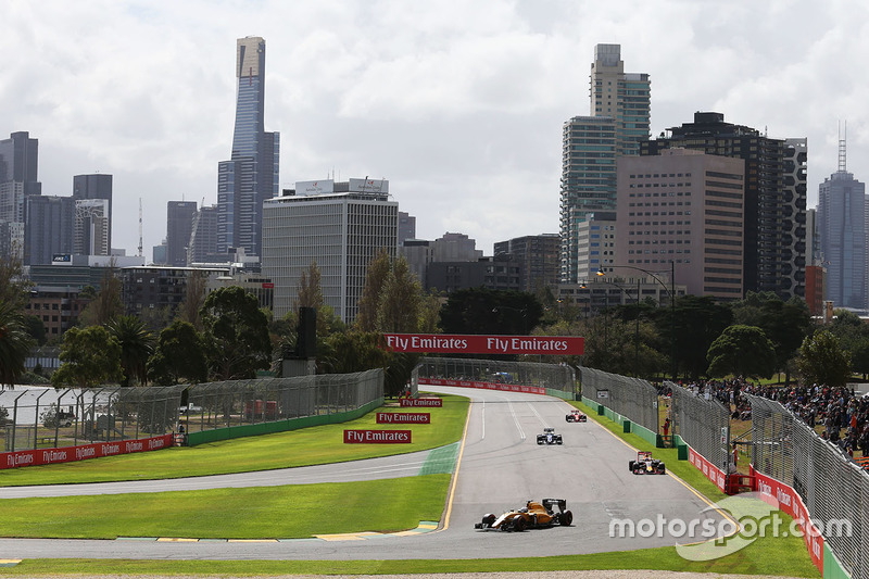 Kevin Magnussen, Renault Sport F1 Team RS16