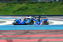 #36 Signatech Alpine A460: Gustavo Menezes, Nicolas Lapierre, Stéphane Richelmi
