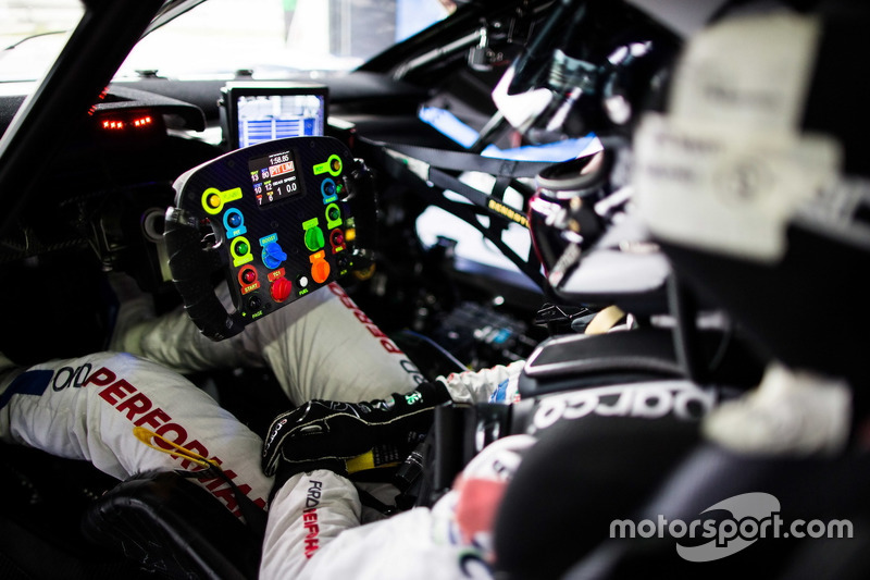 Steering of the #67 Ford Chip Ganassi Racing Team UK Ford GT: Marino Franchitti, Andy Priaulx, Harry Tincknell