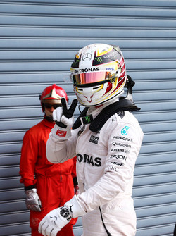 Lewis Hamilton, Mercedes AMG F1 viert zijn pole
