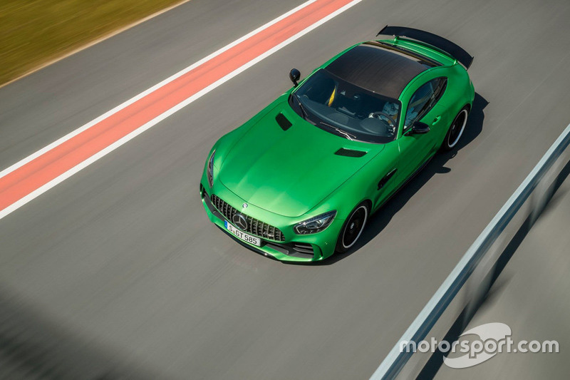 Mercedes-AMG GT R