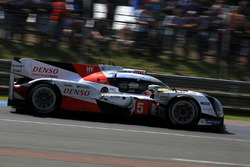 #5 Toyota Racing Toyota TS050 Hybrid: Anthony Davidson, Sébastien Buemi, Kazuki Nakajima
