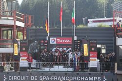 Podium: National group and AM class for #888 Kessel Racing, Ferrari F458 Italia GT3: Marco Zanuttini