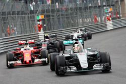 Race winner Lewis Hamilton, Mercedes AMG F1 W07 Hybrid celebrates at the end of the race