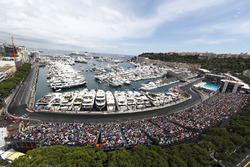 A scenic view of Monaco bersama Fernando Alonso, McLaren MP4-31