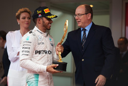 Race winner Lewis Hamilton, Mercedes AMG F1 celebrates on the podium with HSH Prince Albert of Monaco