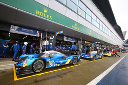 #36 Signatech Alpine A460: Gustavo Menezes, Nicolas Lapierre, Stéphane Richelmi