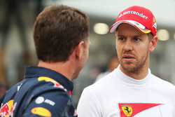 Christian Horner, teambaas Red Bull Racing met Sebastian Vettel, Ferrari