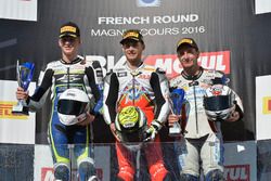 Podium : le vainqueur Jules Cluzel, MV Augusta, le deuxième Niki Tuuli, Kallio Racing, et le troisième Ayrton Badovini, Team Lorini