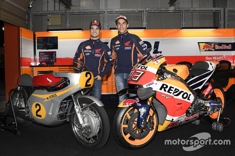 Dani Pedrosa, Repsol Honda Team, Marc Márquez, Repsol Honda Team con la Honda RC181 y la Honda RC213V