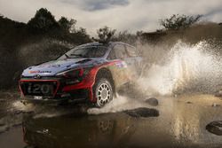 Thierry Neuville, Nicolas Gilsoul, Hyundai i20 WRC, Hyundai Motorsport