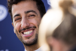 Daniel Ricciardo, Red Bull Racing avec les médias