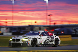 宝马瑞豪李特曼拉尼根车队25号宝马M6 GTLM:比尔·奥伯伦、德雷克·沃纳、奥古斯托·法福斯、布鲁诺·施平格勒