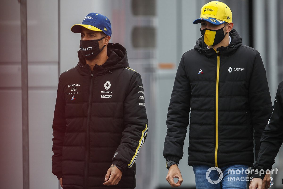 Daniel Ricciardo, Renault F1 y Esteban Ocon, Renault F1