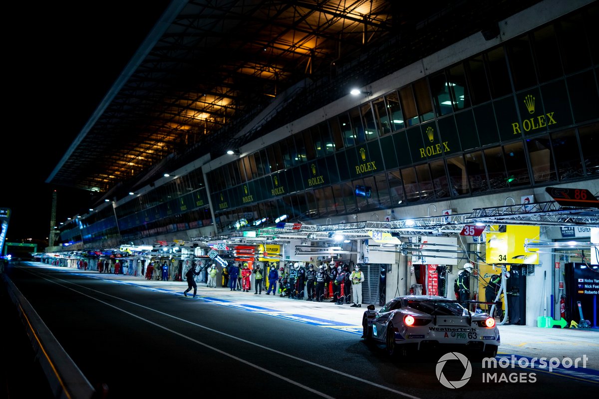 #63 Weathertech Racing Ferrari 488 GTE Evo: Cooper Macneil, Toni Vilander, Jeff Segal