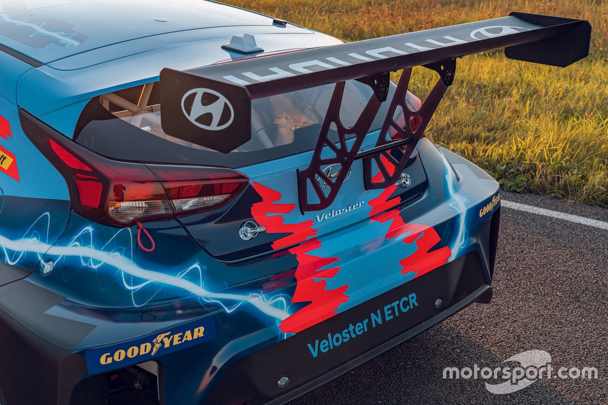 Hyundai Veloster N ETCR
