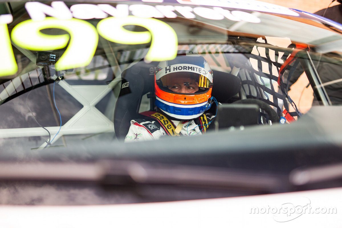 Fernando Navarrete, SMC Junior Motorsport, Peugeot 308 TCR