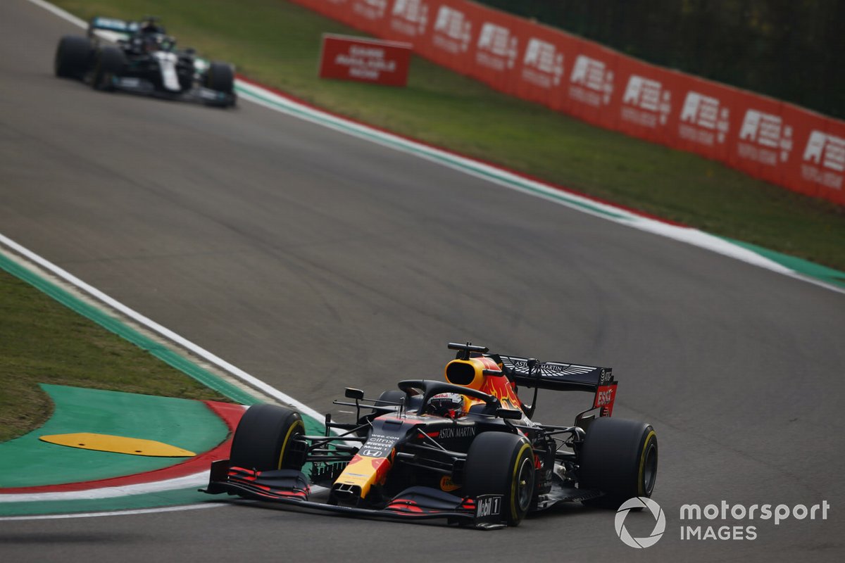 Max Verstappen, Red Bull Racing RB16, Lewis Hamilton, Mercedes F1 W11