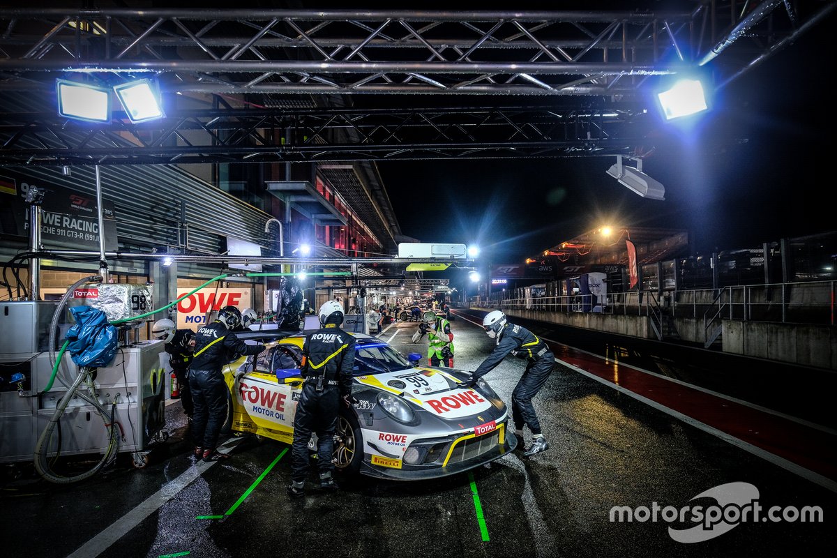 #99 ROWE Racing Porsche 911 GT3-R: Dirk Werner, Julien Andlauer, Klaus Bachler