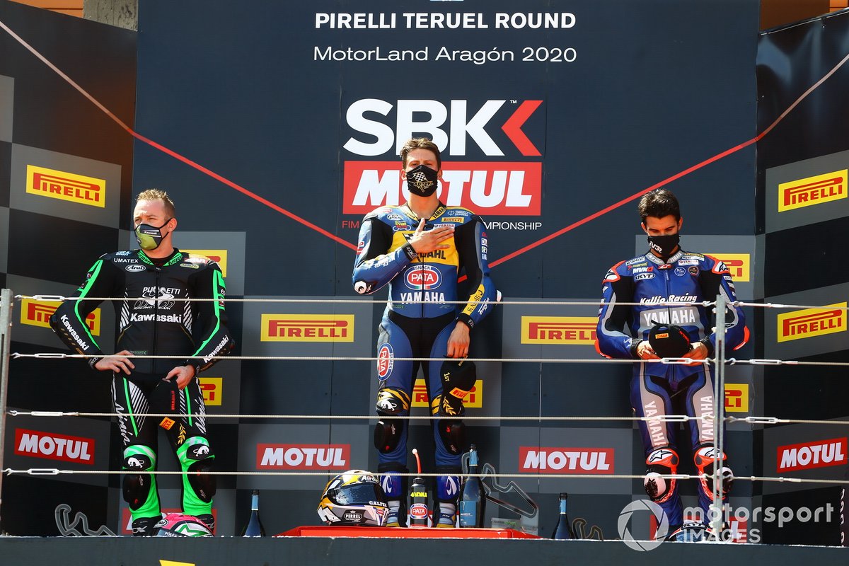 Podio: Lucas Mahias, Kawasaki Puccetti Racing, Andrea Locatelli, BARDAHL Evan Bros. WorldSSP Team, Isaac Vinales, Kallio Racing