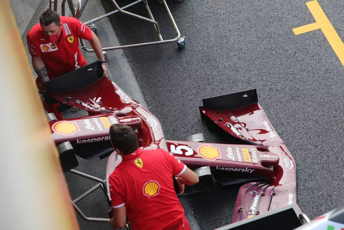 Detalle del alerón delantero del Ferrari SF1000