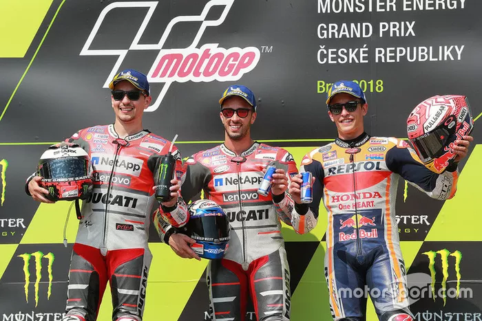Podio: Andrea Dovizioso,  Jorge Lorenzo y Marc Marquez
