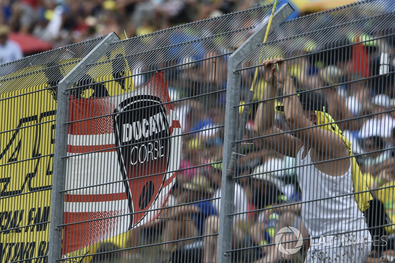 Bandiere dei tifosi