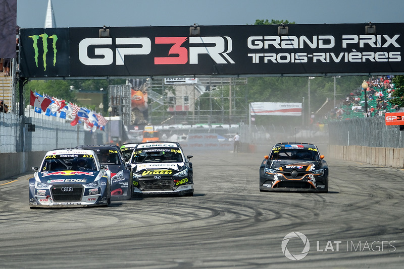 Mattias Ekstrom, EKS Audi Sport leads at the start