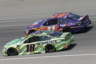 Kyle Busch, Joe Gibbs Racing, Toyota Camry Interstate Batteries Denny Hamlin, Joe Gibbs Racing, Toyota Camry FedEx Office