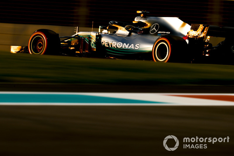 Lewis Hamilton, Mercedes AMG F1 W09 EQ Power+
