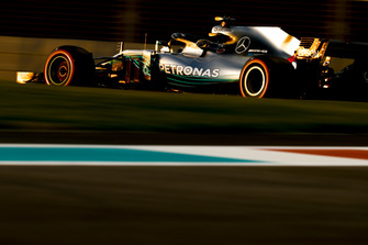 Lewis Hamilton, Mercedes AMG F1 W09 EQ Power+