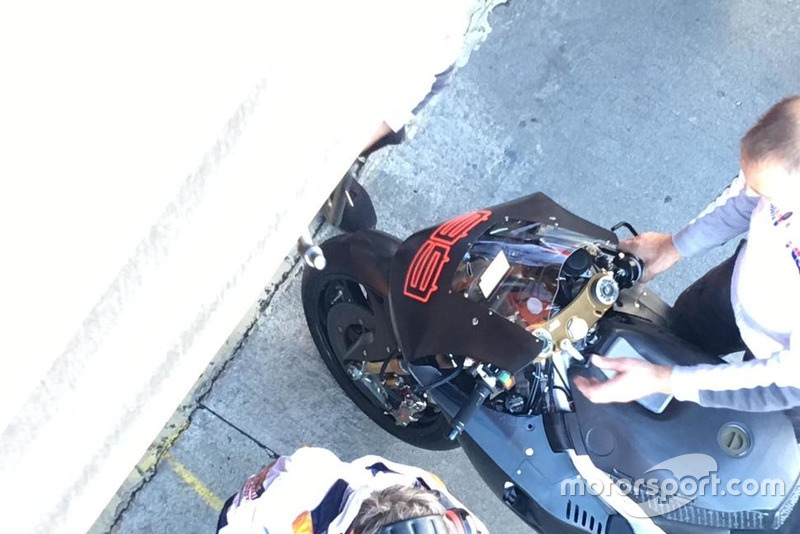 Honda prepara la moto de Jorge Lorenzo