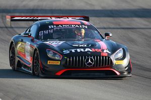 #44 Strakka Racing Mercedes-AMG GT3: Felipe Fraga, Oliver Rowland, Christian Vietoris