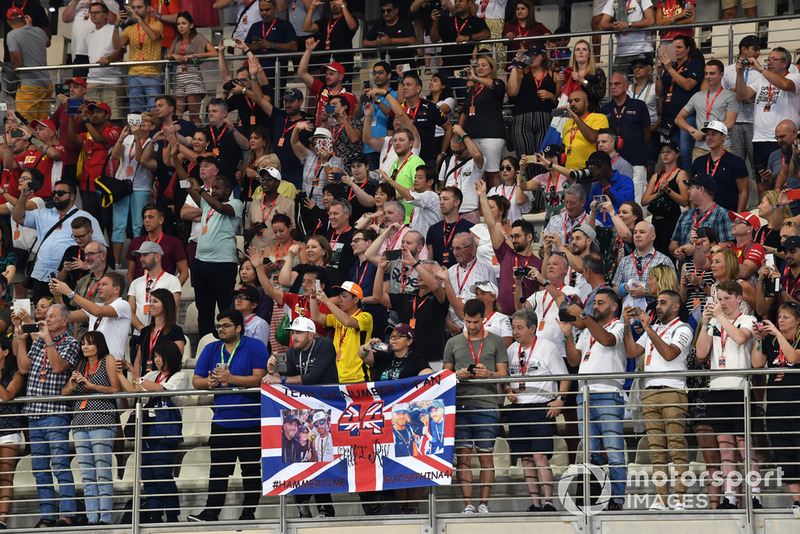 Lewis Hamilton, Mercedes AMG F1 fans and banner