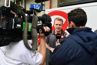 Kevin Magnussen, Haas F1 Team talks with the media