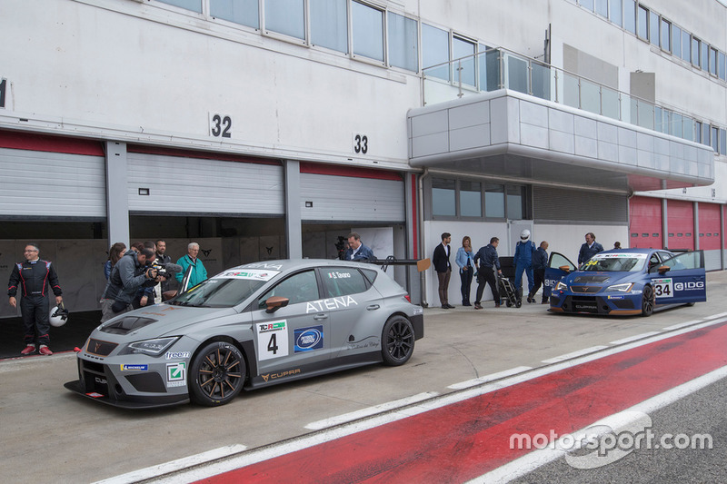 Le Cupra Leon TCR SEQ di Matteo Greco e Salvatore Tavano