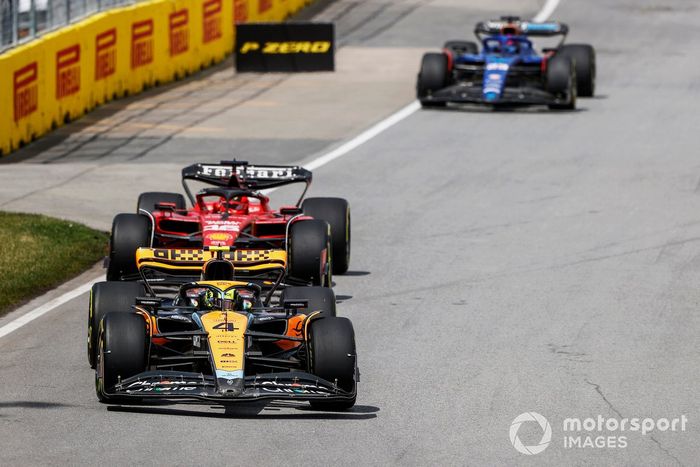 Lando Norris, McLaren MCL60, Charles Leclerc, Ferrari SF-23, Alex Albon, Williams FW45