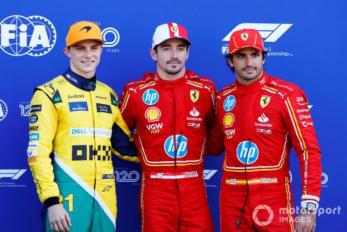 Los tres primeros clasificados Oscar Piastri, McLaren F1 Team, el hombre de la pole Charles Leclerc, Scuderia Ferrari, Carlos Sainz, Scuderia Ferrari