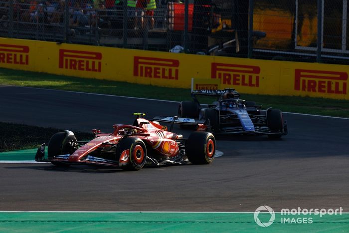 Carlos Sainz, Ferrari SF-24, Alex Albon, Williams FW46