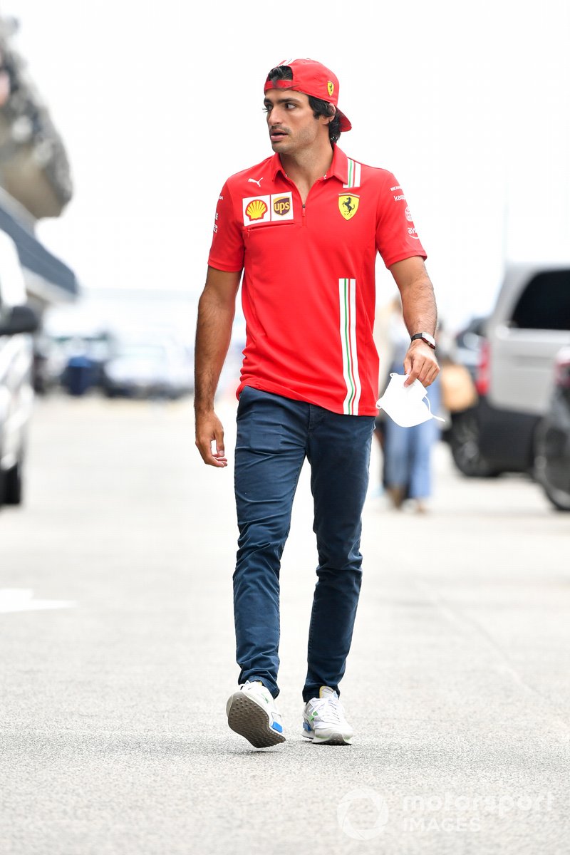 Carlos Sainz., Ferrari