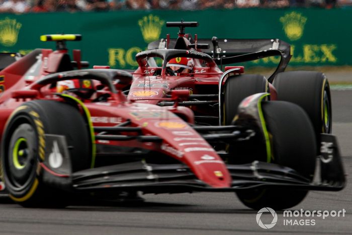 Carlos Sainz, Ferrari F1-75, Charles Leclerc